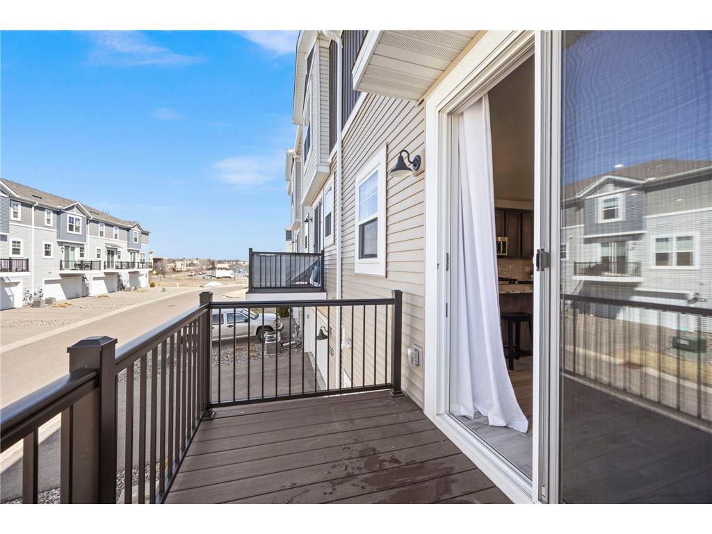 2230 Gateway Curve North Saint Paul MN 55109 7044266 image27