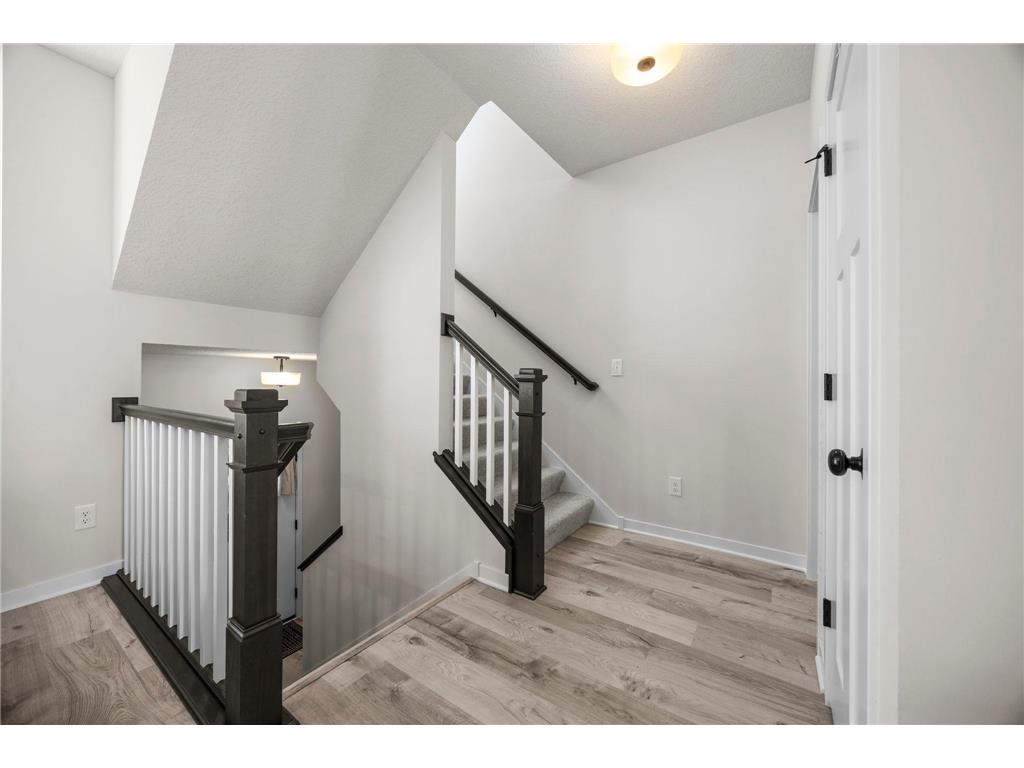 2230 Gateway Curve North Saint Paul MN 55109 7044266 image29