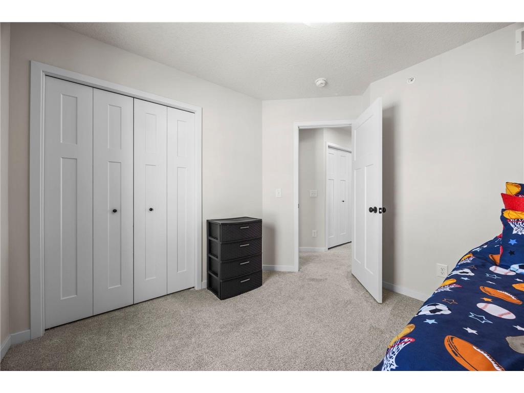 2230 Gateway Curve North Saint Paul MN 55109 7044266 image45