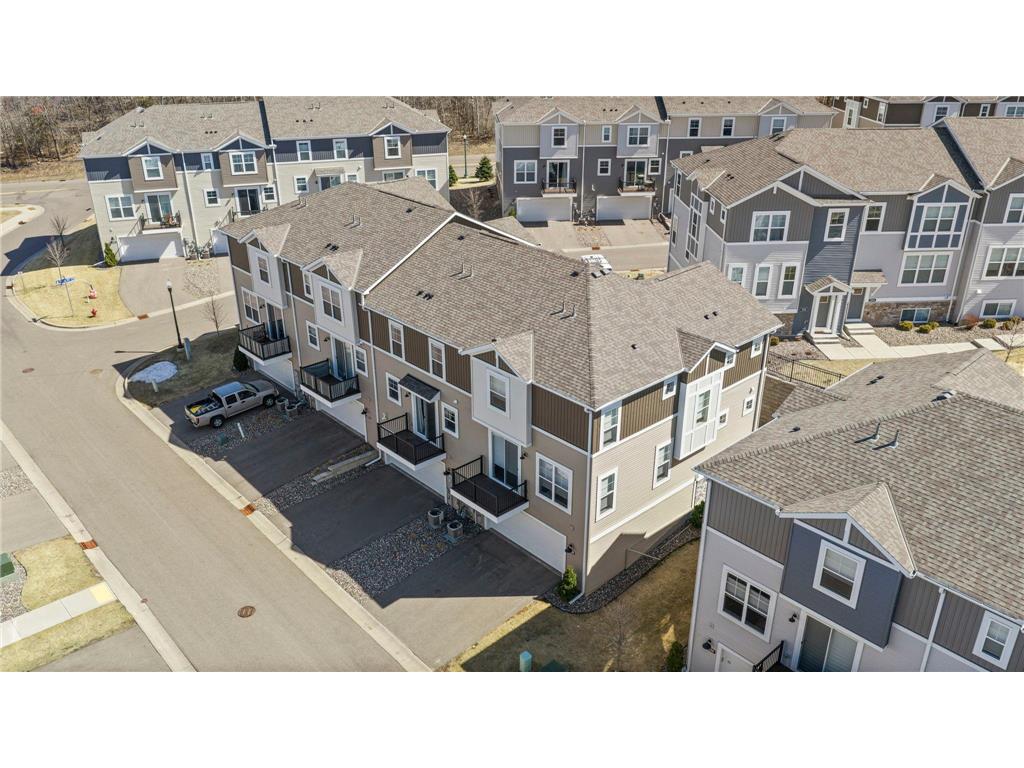 2230 Gateway Curve North Saint Paul MN 55109 7044266 image54