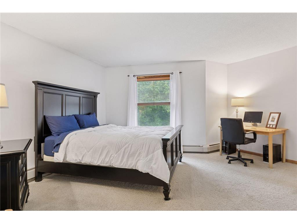 2230 Midland Grove Road #208 Roseville MN 55113 6785504 image18