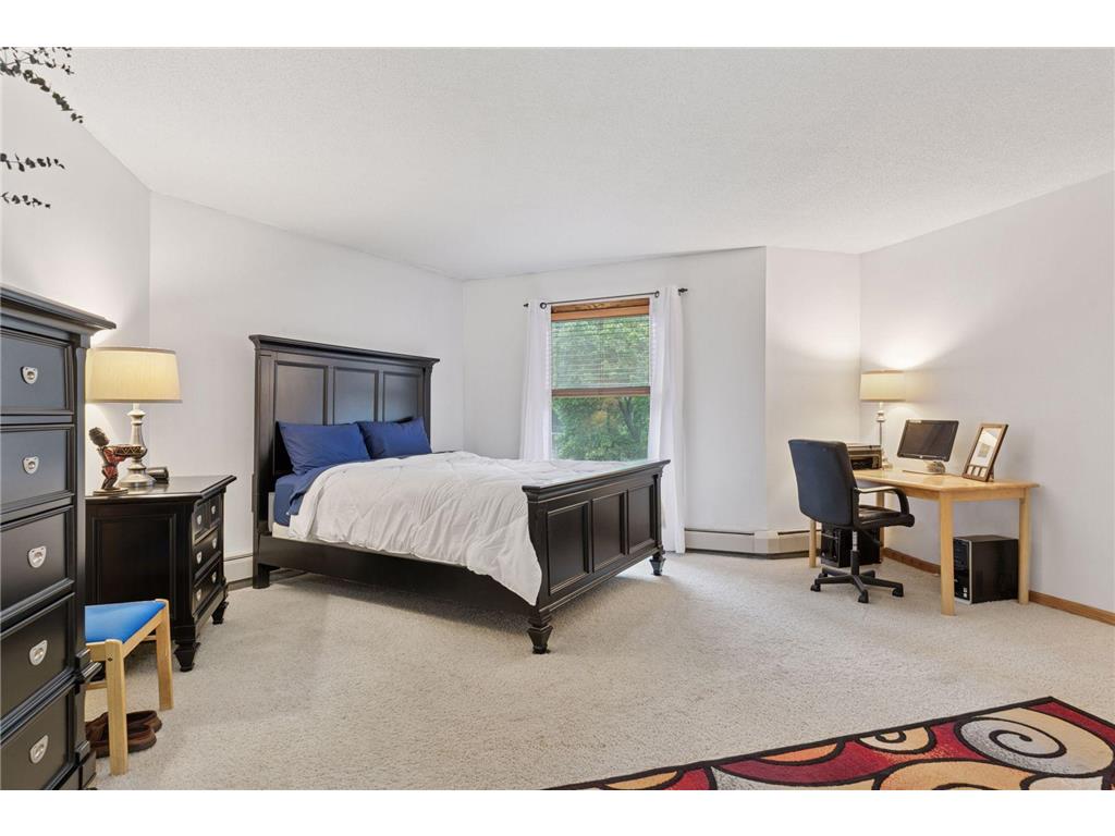 2230 Midland Grove Road #208 Roseville MN 55113 6785504 image19