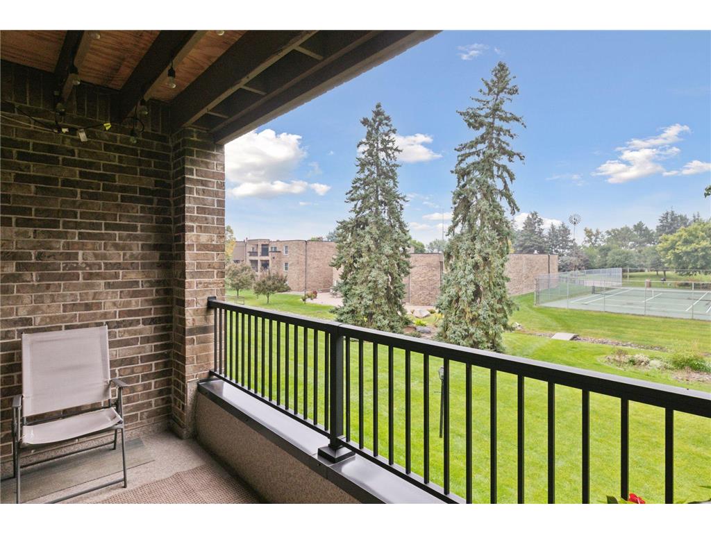 2230 Midland Grove Road #208 Roseville MN 55113 6785504 image24