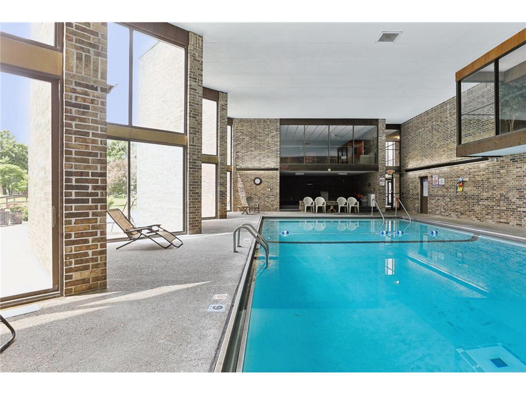 2230 Midland Grove Road #208 Roseville MN 55113 6785504 image26