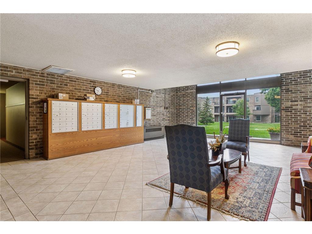 2230 Midland Grove Road #208 Roseville MN 55113 6785504 image42