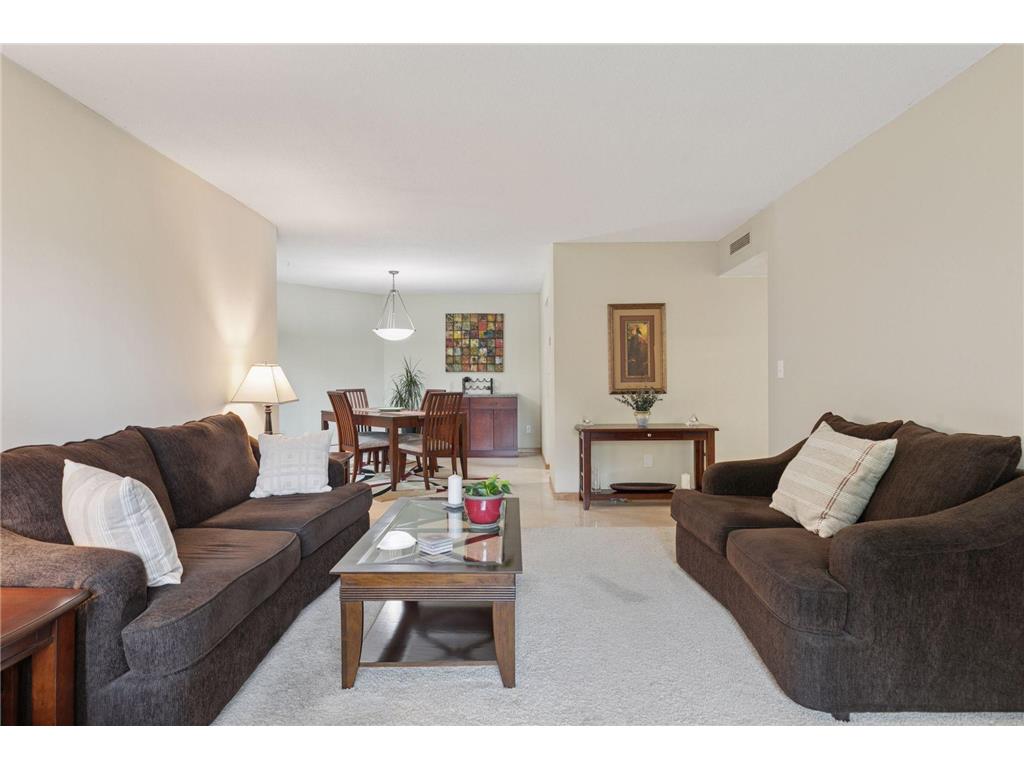 2230 Midland Grove Road #208 Roseville MN 55113 6785504 image5