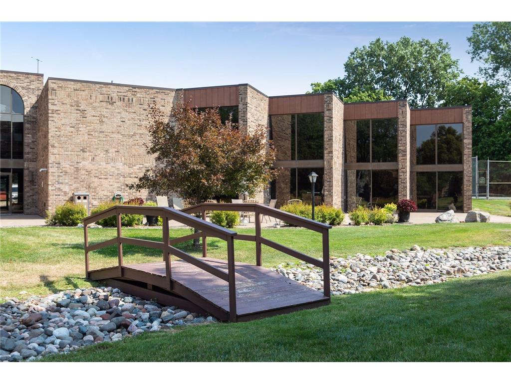 2230 Midland Grove Road #208 Roseville MN 55113 6785504 image50