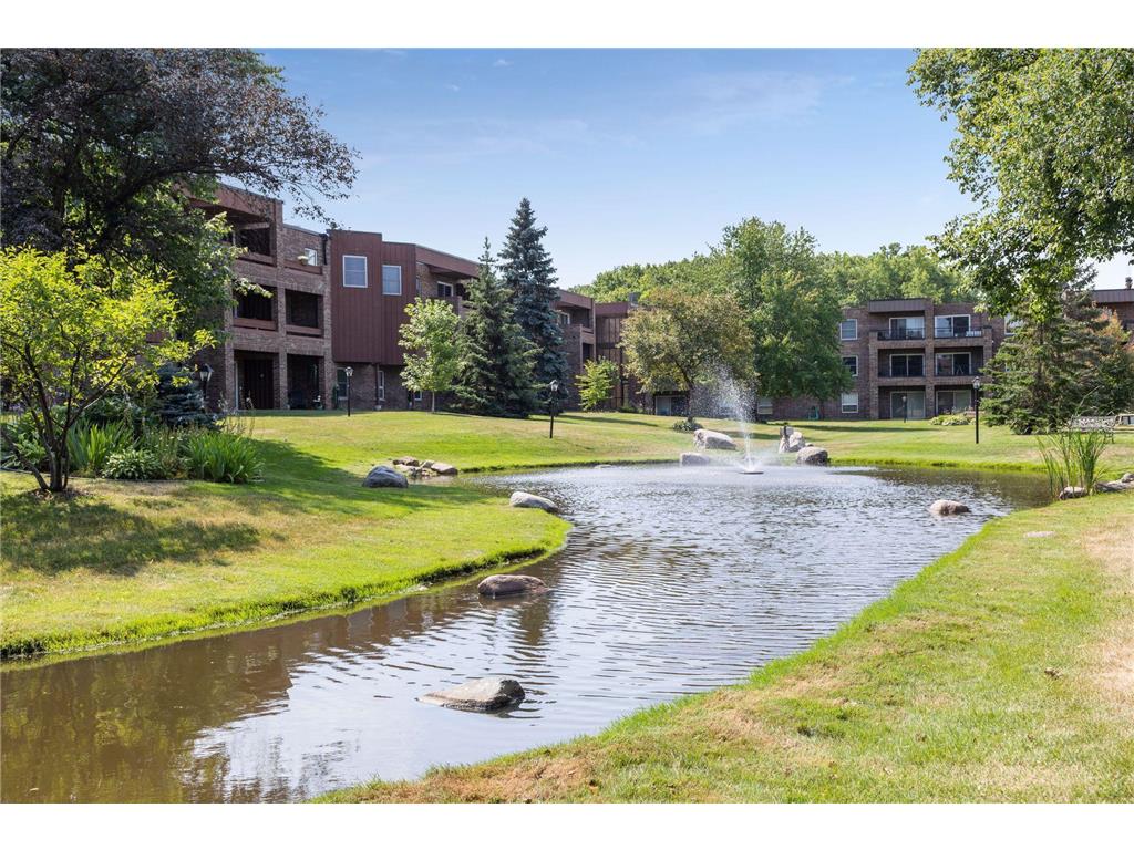 2230 Midland Grove Road #208 Roseville MN 55113 6785504 image54