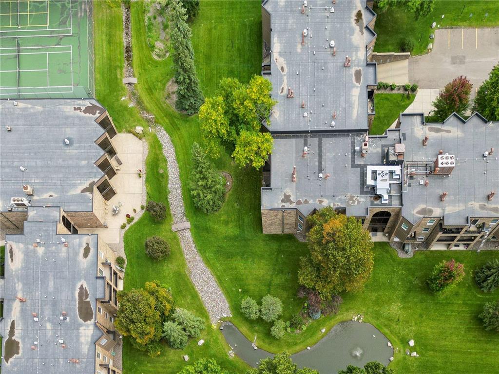 2230 Midland Grove Road #208 Roseville MN 55113 6785504 image66