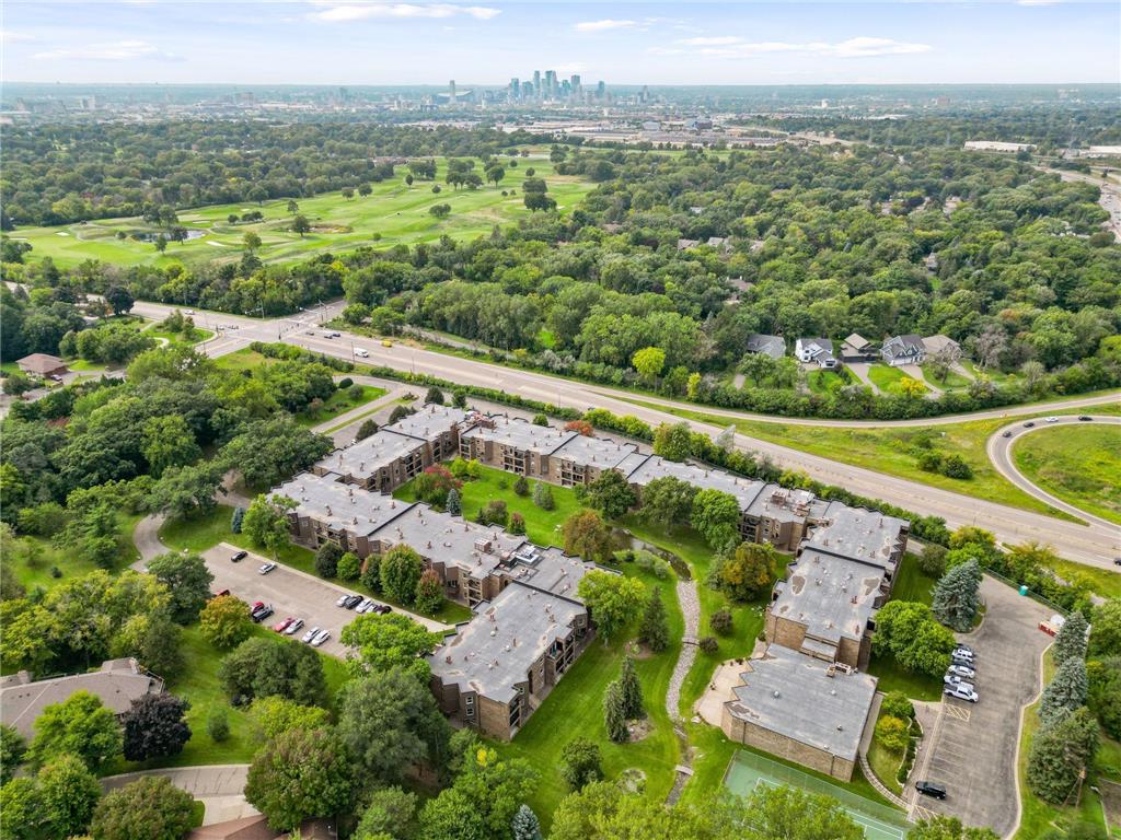 2230 Midland Grove Road #208 Roseville MN 55113 6785504 image67