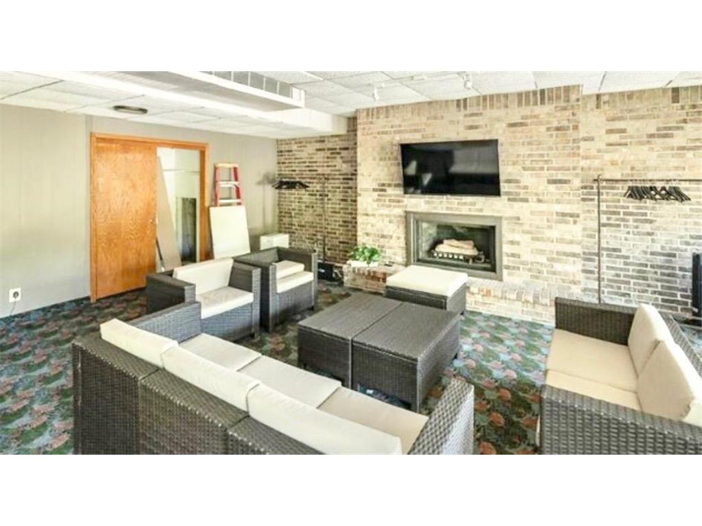 2230 Midland Grove Road #305 Roseville MN 55113 7103897 image19