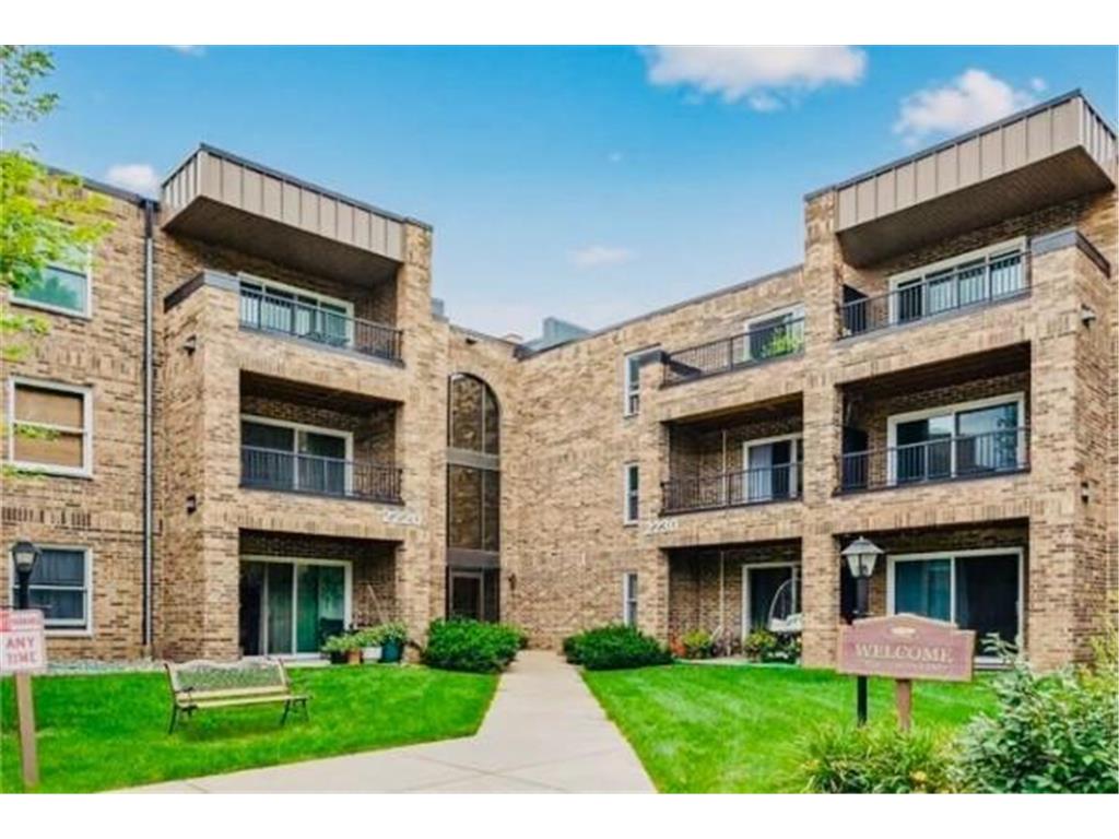 2230 Midland Grove Road #305 Roseville MN 55113 7103897 image22