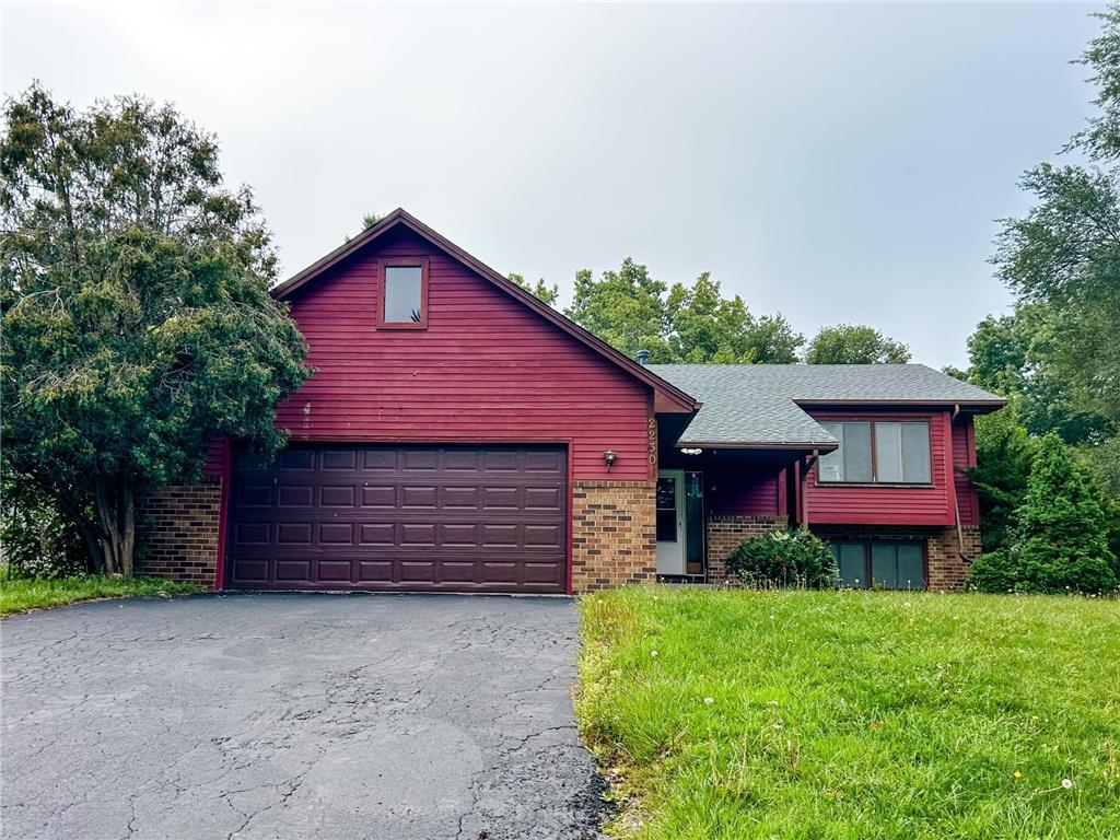 2230 Vivian Lane Saint Paul MN 55119 6423700 image1