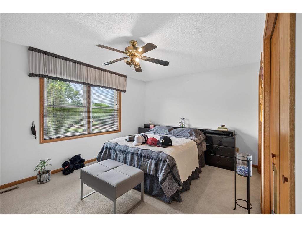 2230 Woodbridge Way Woodbury MN 55125 7100844 image19