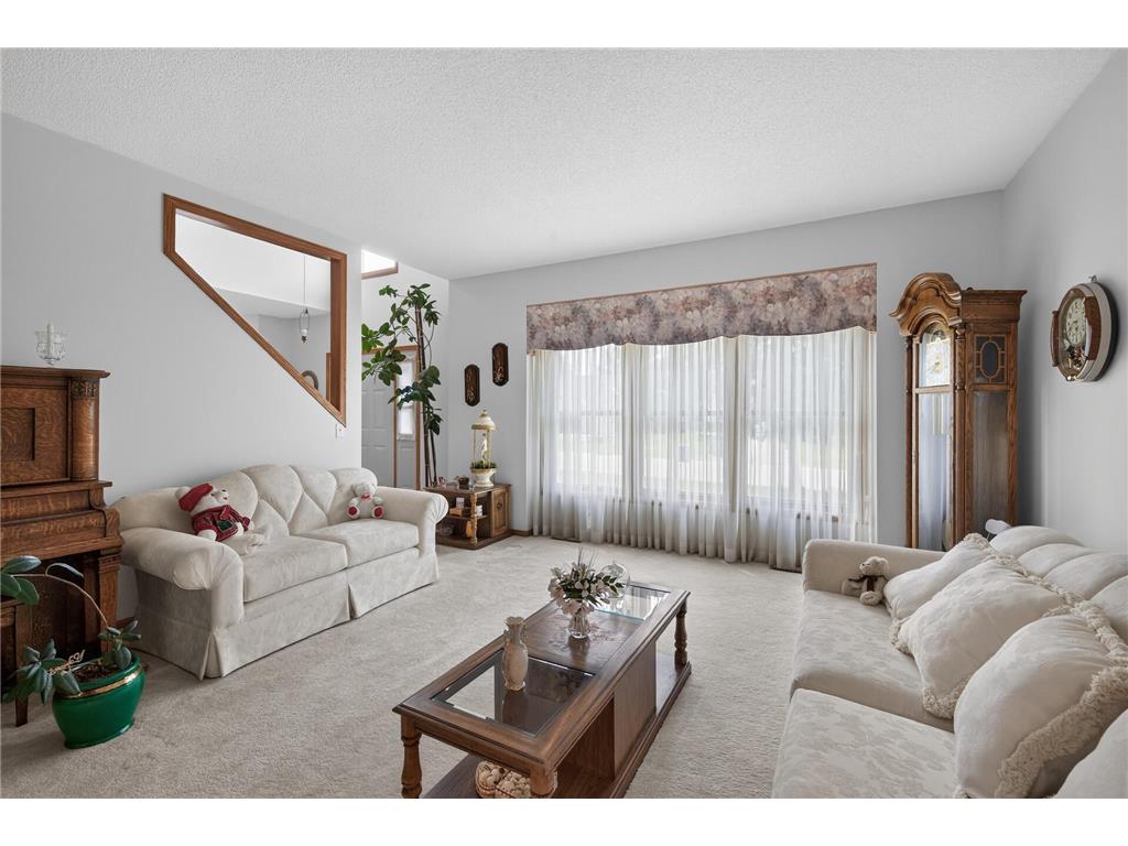 2230 Woodbridge Way Woodbury MN 55125 7100844 image6