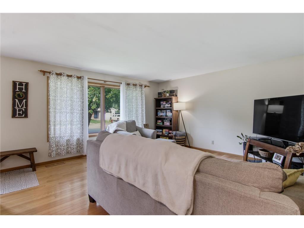 2231 Frank Street Eau Claire WI 54703 7102654 image2