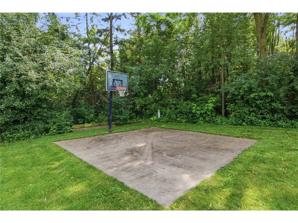 2231 Frank Street Eau Claire WI 54703 7102654 image30