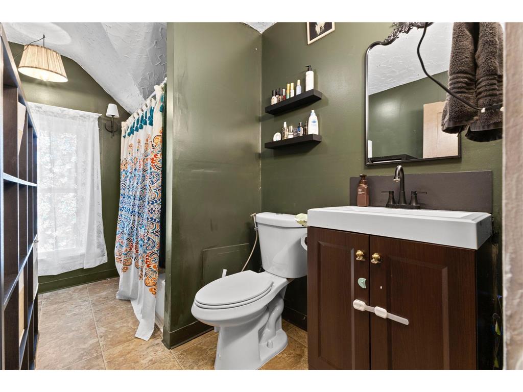 2231 N 3rd Street Minneapolis MN 55411 7103084 image25