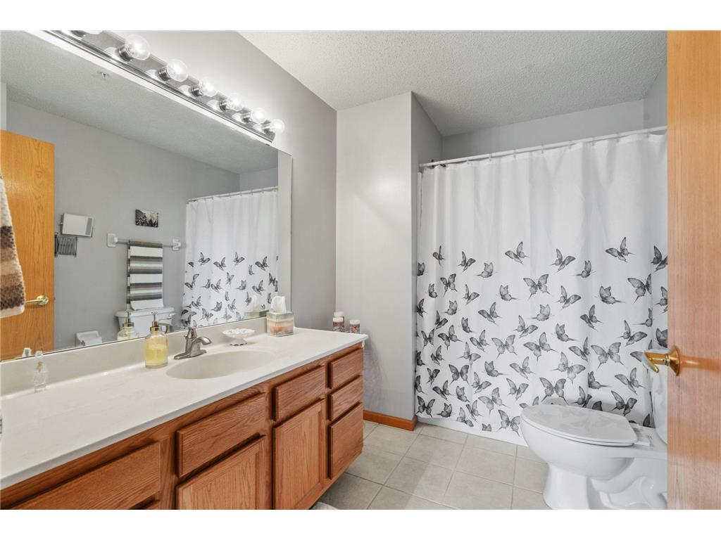 2231 Penn Place #114 North Saint Paul MN 55109 7072925 image20
