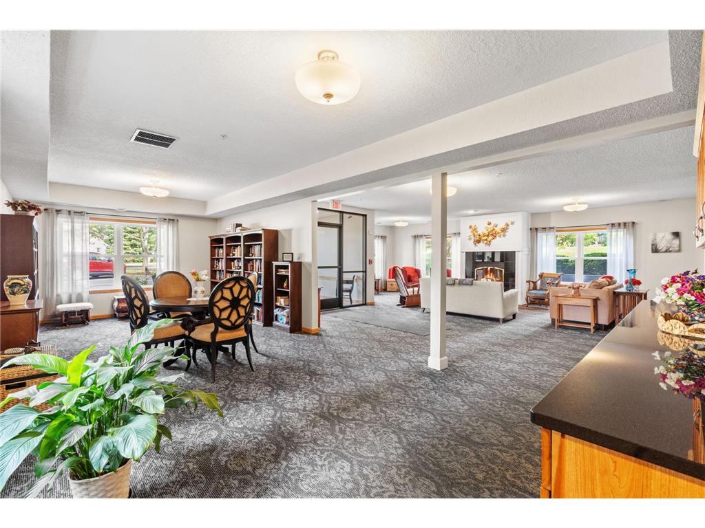 2231 Penn Place #114 North Saint Paul MN 55109 7072925 image25
