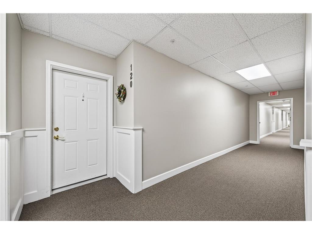 2231 Penn Place #120 North Saint Paul MN 55109 6777184 image3