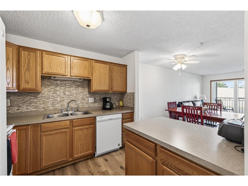 2231 Penn Place #120 North Saint Paul MN 55109 6777184 image8