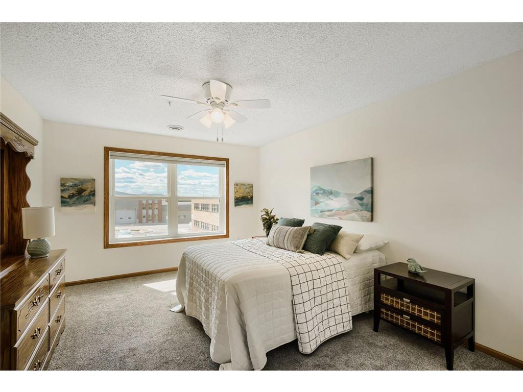 2231 Penn Place #120 North Saint Paul MN 55109 7060353 image9