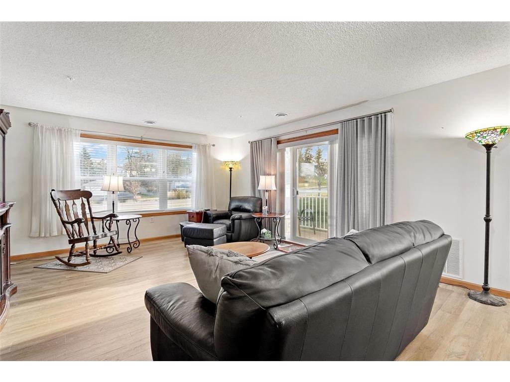 2231 Penn Place #201 North Saint Paul MN 55109 7058017 image2