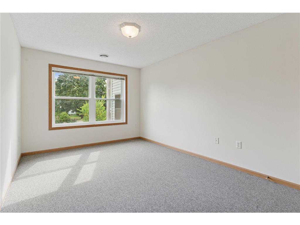 2231 Penn Place #209 North Saint Paul MN 55109 6795260 image20