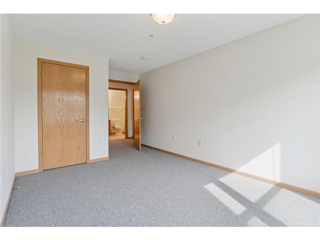 2231 Penn Place #209 North Saint Paul MN 55109 6795260 image21