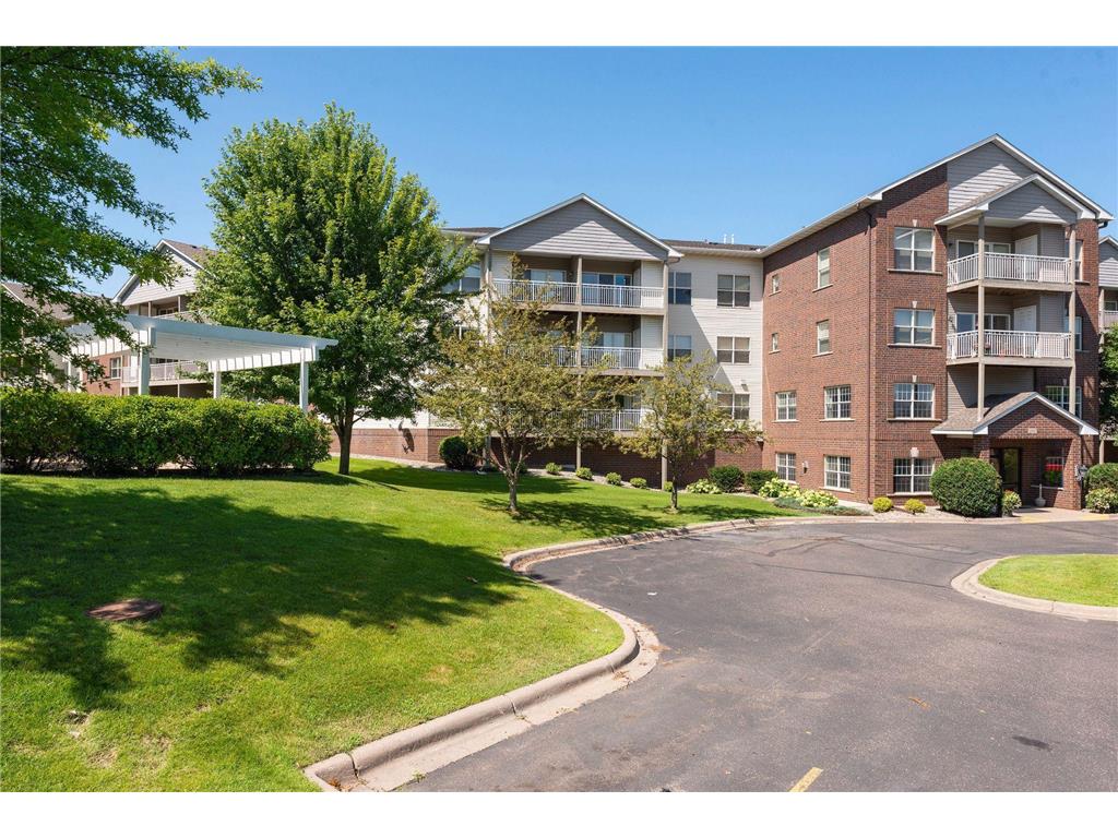 2231 Penn Place #209 North Saint Paul MN 55109 6795260 image33