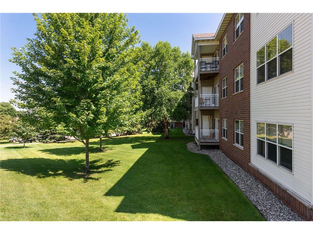 2231 Penn Place #209 North Saint Paul MN 55109 6795260 image36