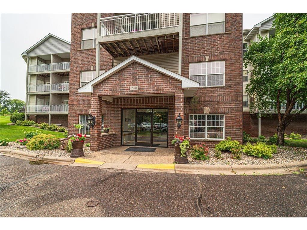 2231 Penn Place #210 North Saint Paul MN 55109 6579584 image1