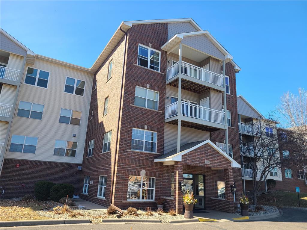 2231 Penn Place #217 North Saint Paul MN 55109 6504757 image1
