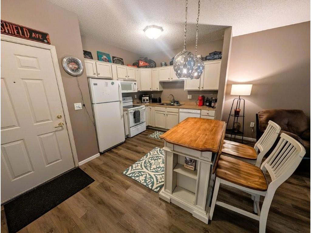 2231 Penn Place #316 North Saint Paul MN 55109 7059462 image3