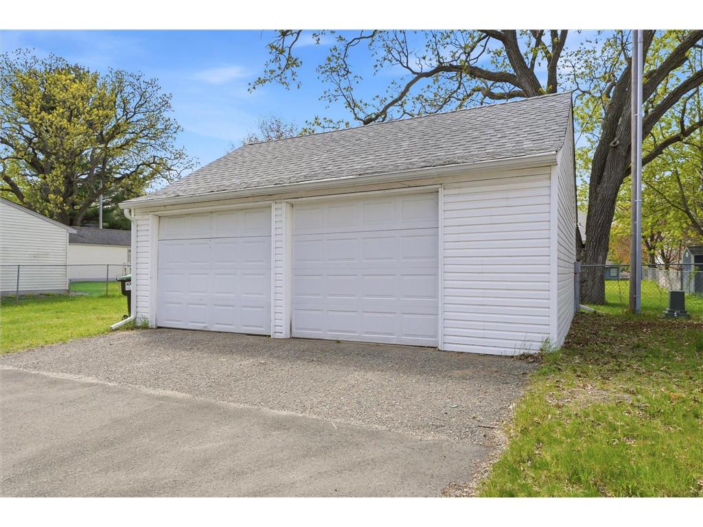 2232 Branch Avenue Anoka MN 55303 7053800 image58