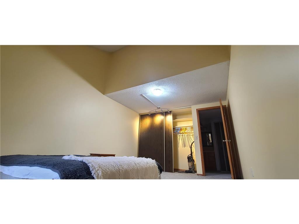 2232 Mayfair Road Golden Valley MN 55427 7083248 image16