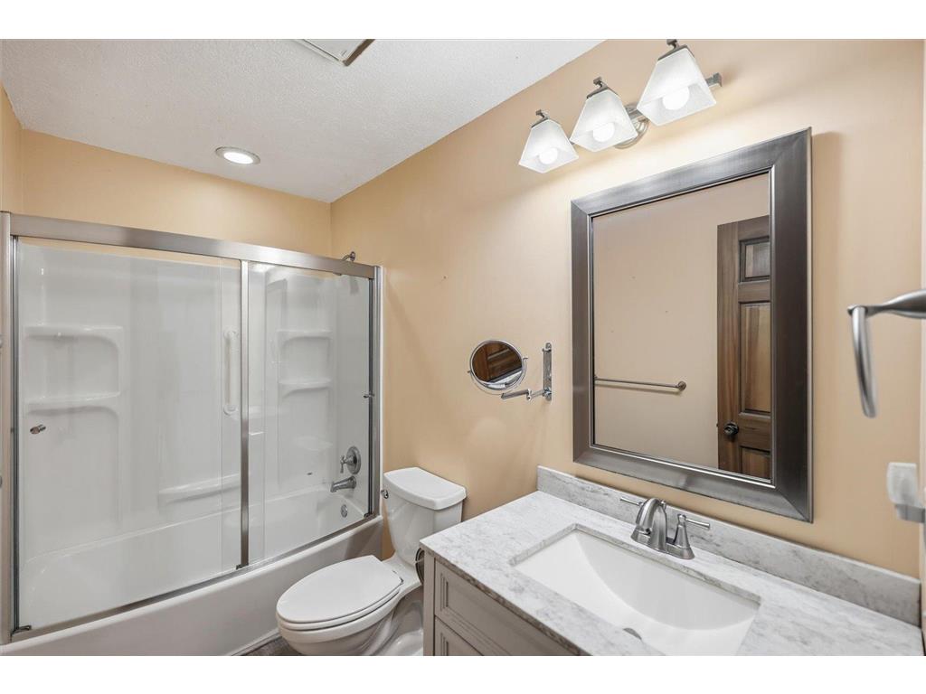 2232 Westedge Boulevard Mound MN 55364 7069401 image29