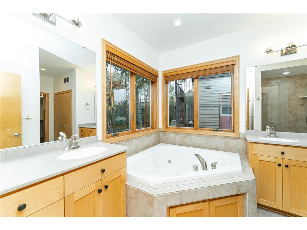 2234 Baihly Hills Drive SW Rochester MN 55902 6802736 image21