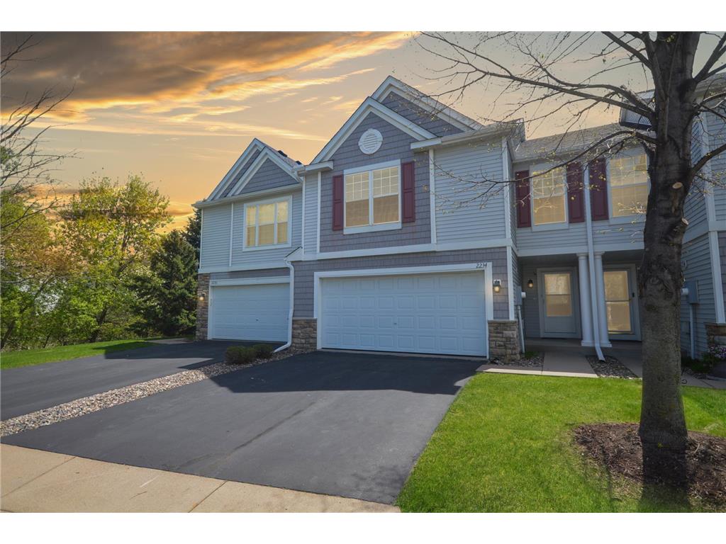 2234 Saint Johns Circle Woodbury MN 55129 6529935 image1