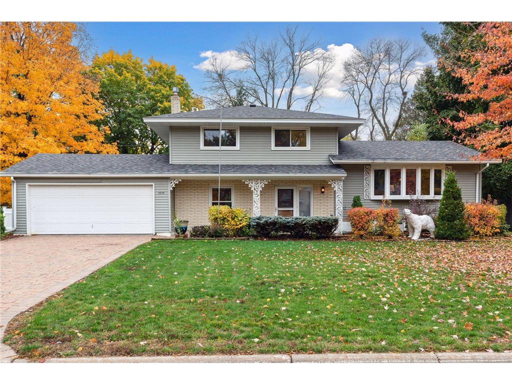 2234 Sierra Drive White Bear Lake MN 55110 6453529 image1