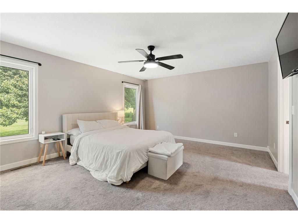 22341 570th Avenue Austin MN 55912 7102371 image21