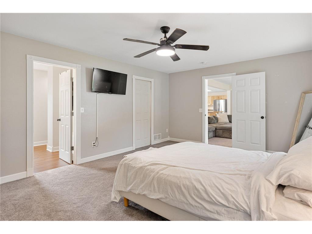22341 570th Avenue Austin MN 55912 7102371 image23