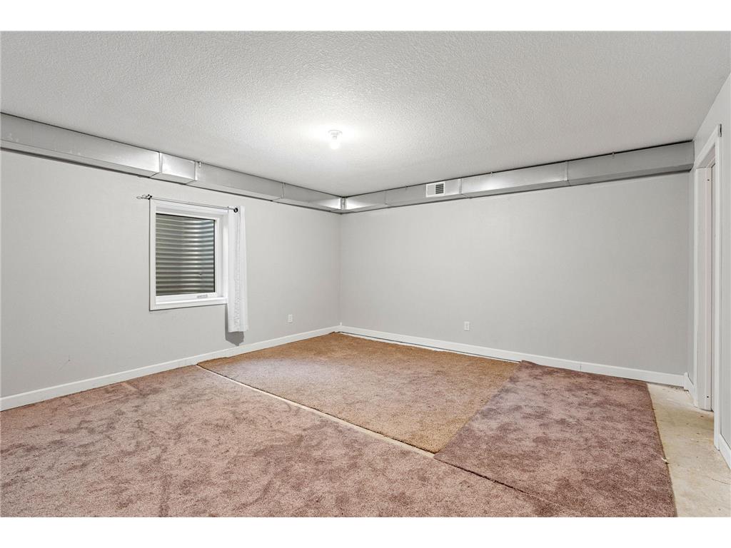 22341 570th Avenue Austin MN 55912 7102371 image34
