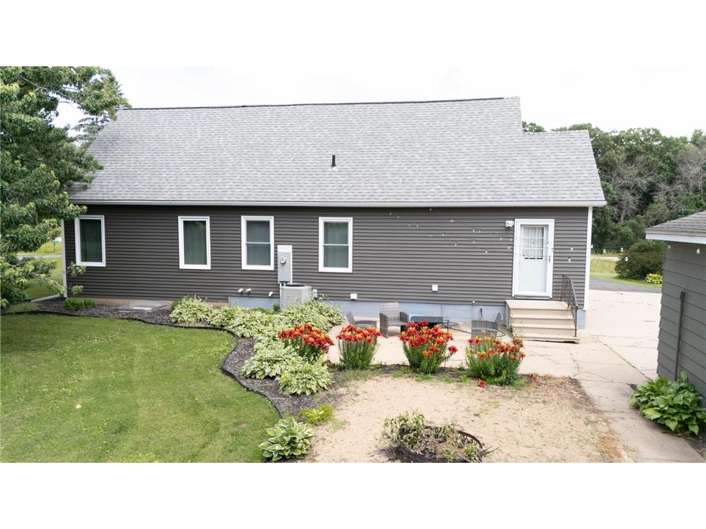 22341 570th Avenue Austin MN 55912 7102371 image40
