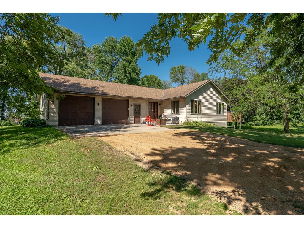 22346 302nd Street Belle Plaine MN 56011 7110081 image1