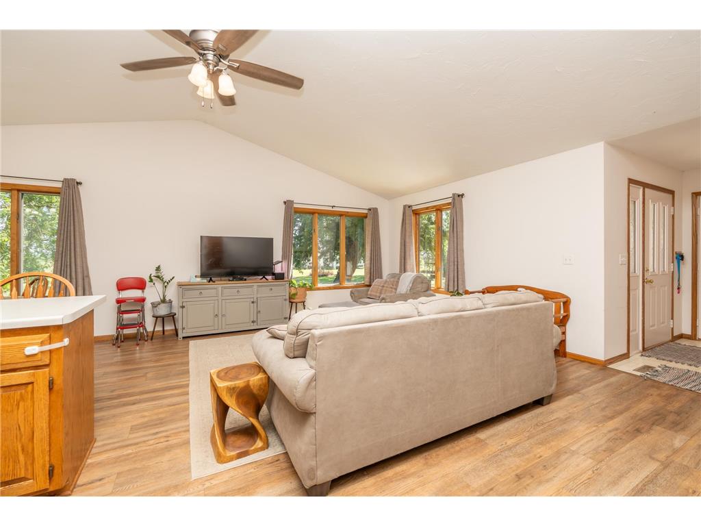 22346 302nd Street Belle Plaine MN 56011 7110081 image7