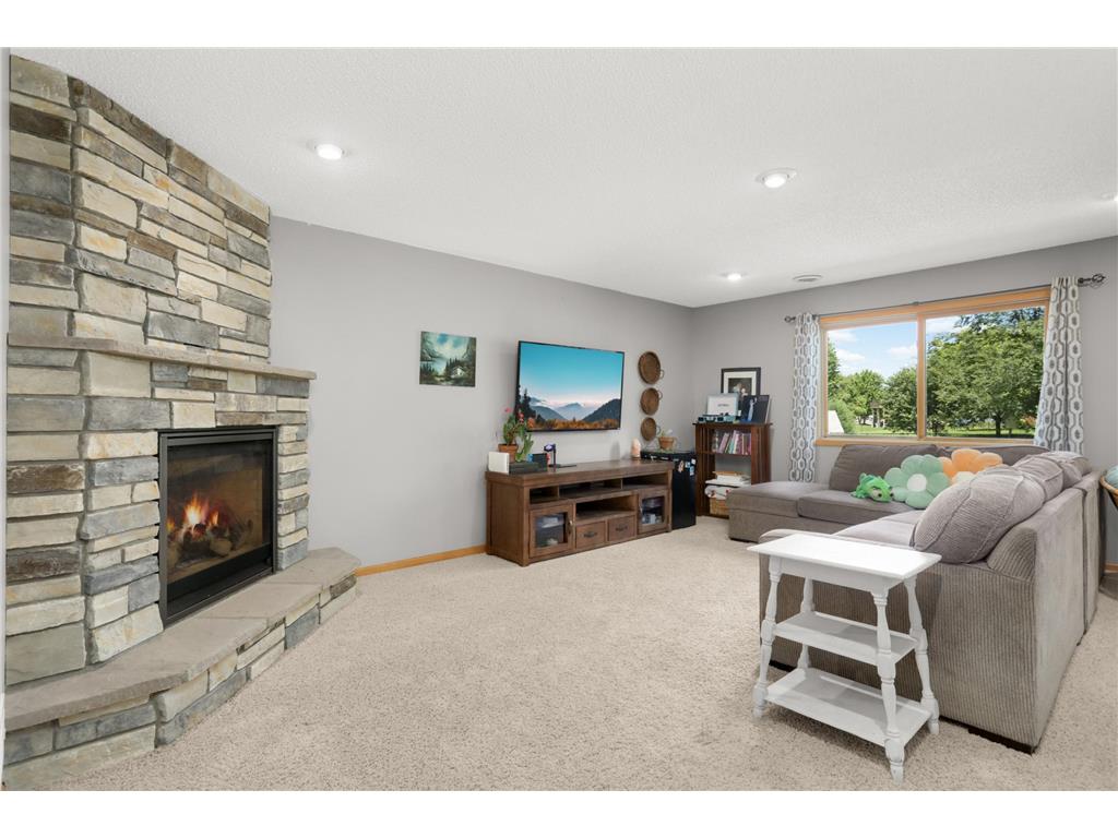 22346 Red Oak Drive Rogers MN 55374 7108368 image26