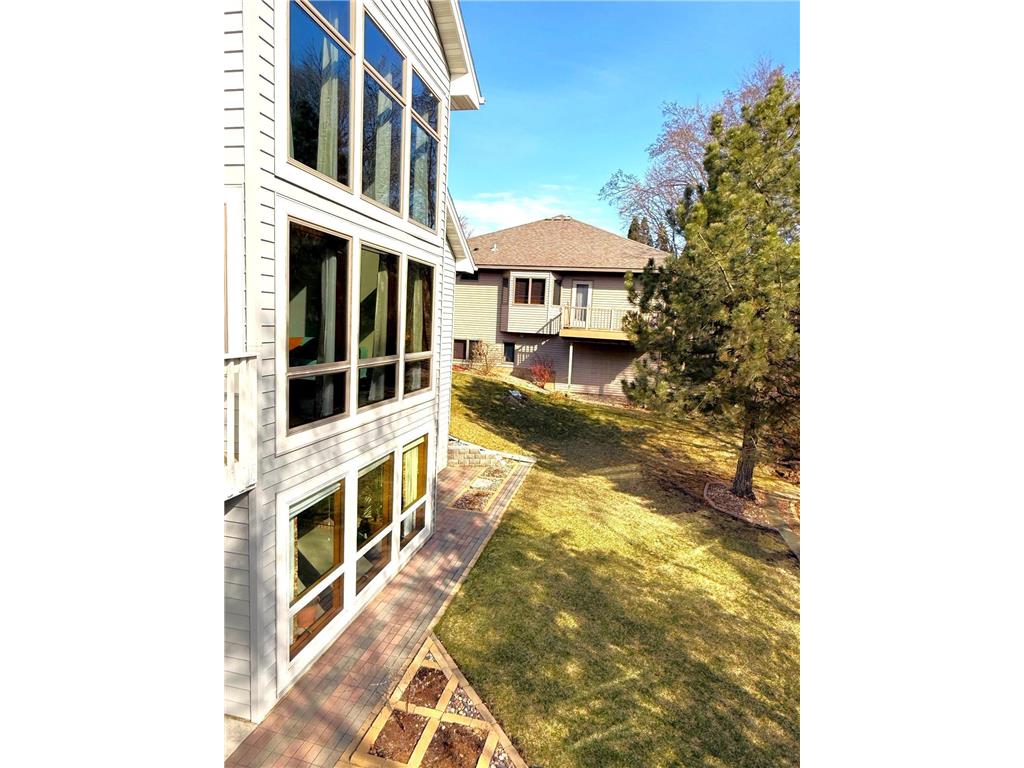 2235 Baihly Hills Drive SW Rochester MN 55902 7046241 image3