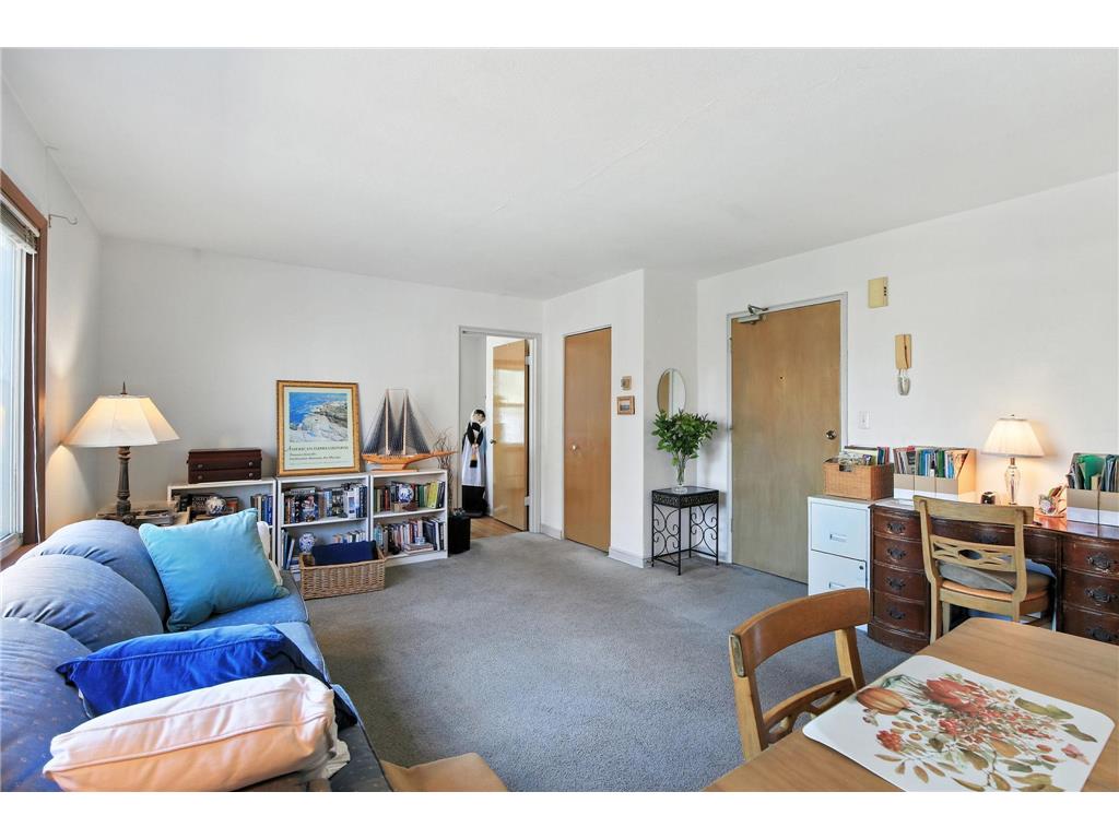 2236 Pinehurst Avenue Saint Paul MN 55116 6747742 image16